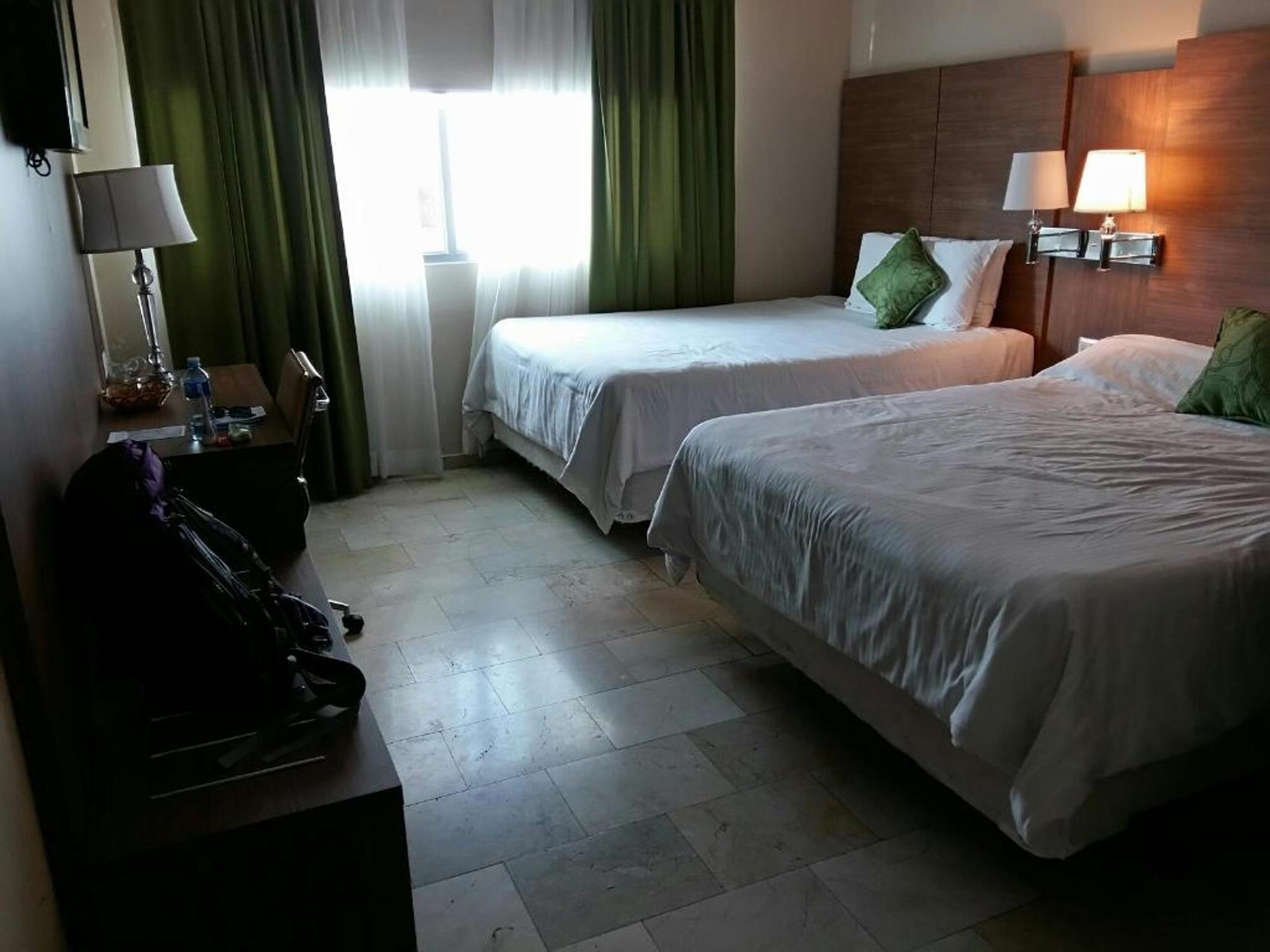 Wyndham Garden Panama City Exteriör bild