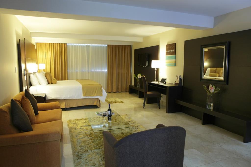 Wyndham Garden Panama City Exteriör bild